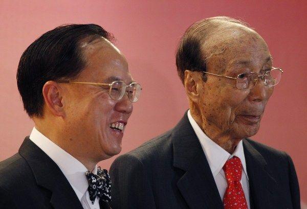 澳门6叔老板视频的真相与网络伦理探讨—以国语版为例的分析文章（不推荐观看非法内容）澳门六叔最近的视频