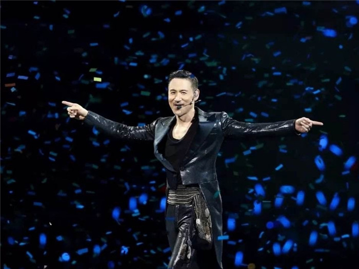 澳门6号演唱会，在星光璀璨的威尼斯人金光综艺馆启幕澳门6号演唱会在哪里开始的啊呢英文